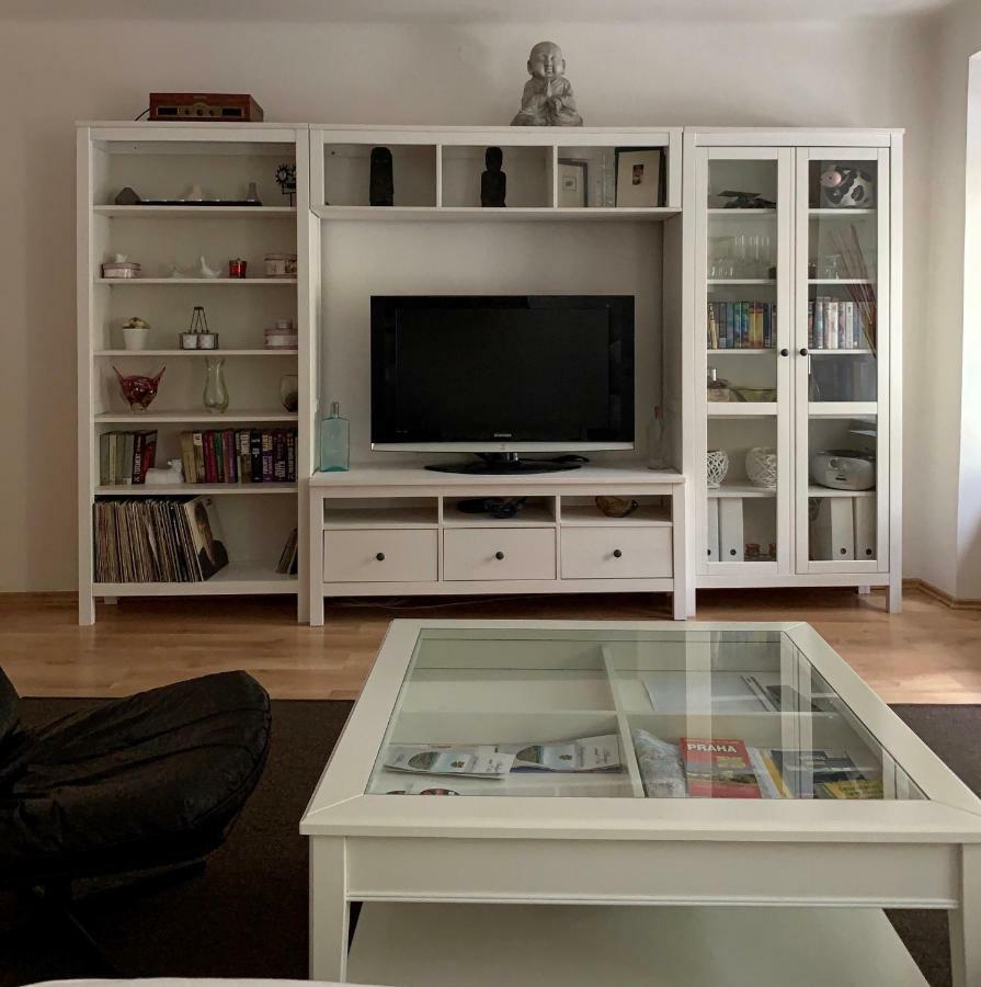 Budyne Apartment Budyne nad Ohri Екстериор снимка