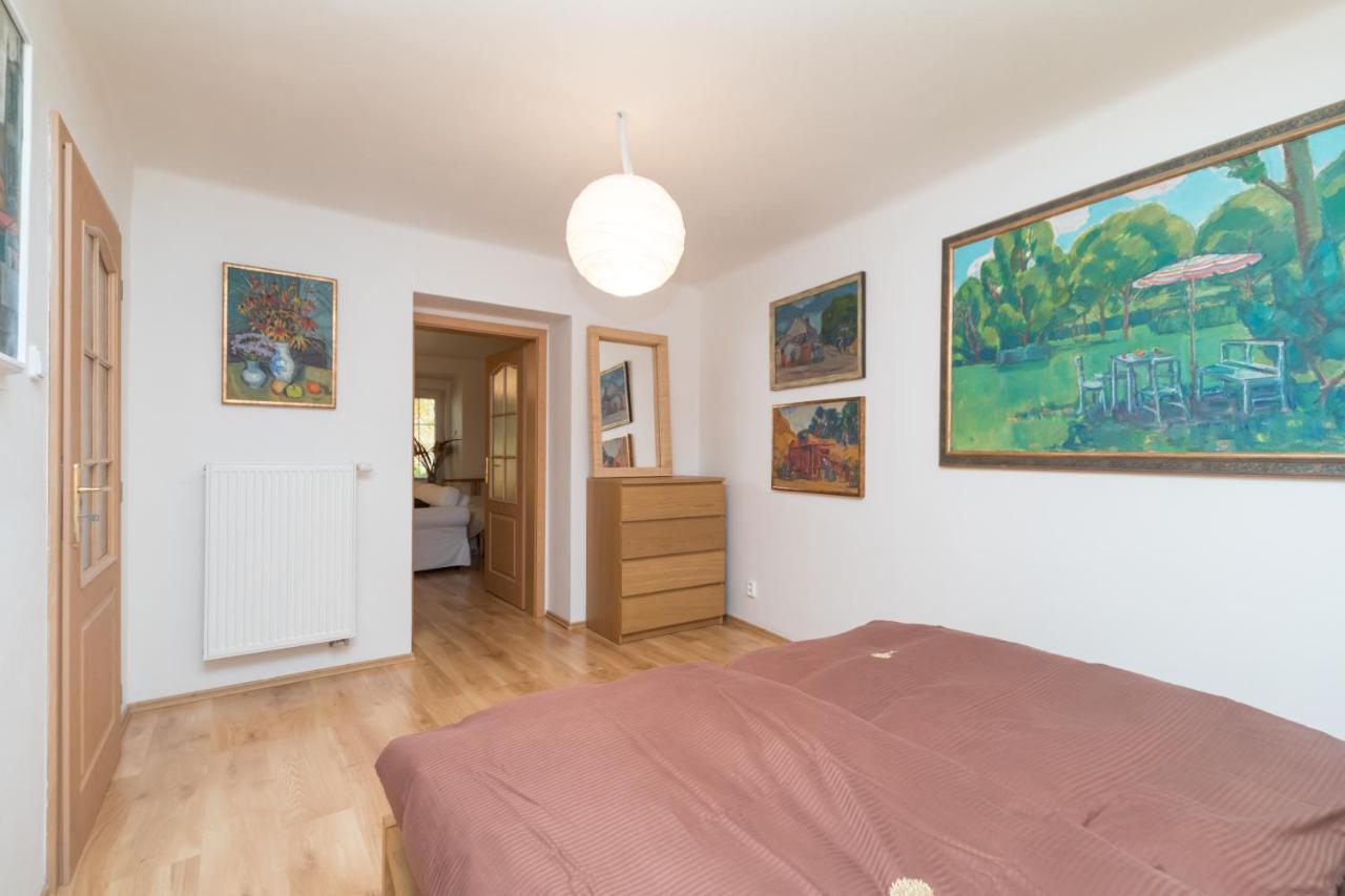 Budyne Apartment Budyne nad Ohri Екстериор снимка