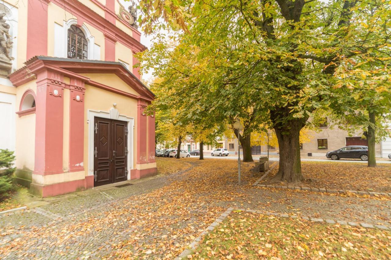 Budyne Apartment Budyne nad Ohri Екстериор снимка