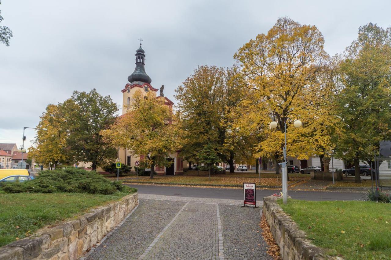 Budyne Apartment Budyne nad Ohri Екстериор снимка
